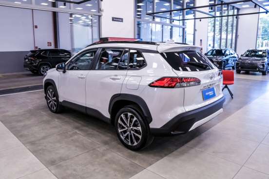TOYOTA-COROLLA CROSS-2023