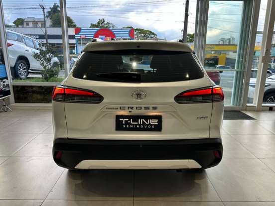 TOYOTA-COROLLA CROSS-2024