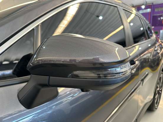 TOYOTA-COROLLA CROSS-2025