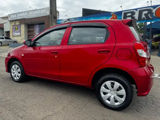 TOYOTA-ETIOS-1.3 X 16V FLEX 4P MANUAL TOYOTA-ETIOS-2017