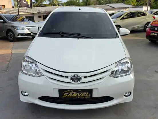 TOYOTA-ETIOS-1.3 X 16V FLEX 4P MANUAL TOYOTA-ETIOS-2015