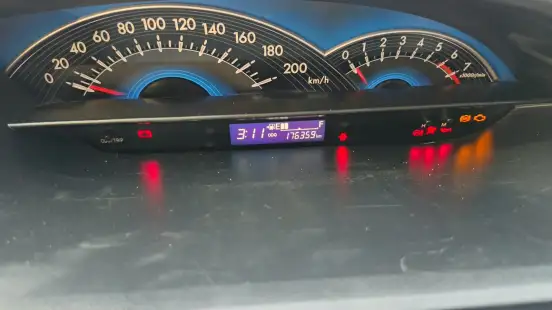 TOYOTA-ETIOS-2015