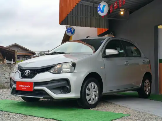 TOYOTA-ETIOS-1.3 X 16V FLEX 4P MANUAL TOYOTA-ETIOS-2019