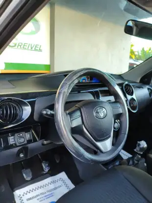 TOYOTA-ETIOS-2019
