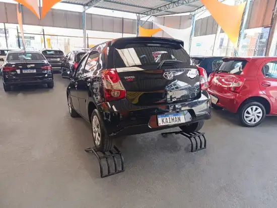TOYOTA-ETIOS-1.3 X 16V FLEX 4P MANUAL TOYOTA-ETIOS-2018