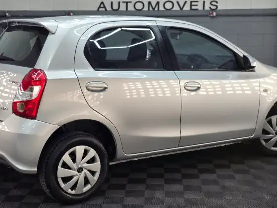 TOYOTA-ETIOS-1.5 XS 16V FLEX 4P MANUAL TOYOTA-ETIOS-2017