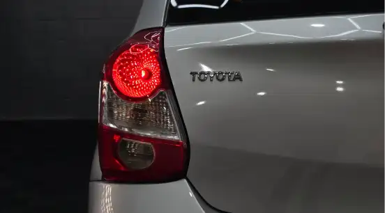 TOYOTA-ETIOS-2017