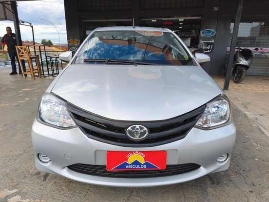 TOYOTA-ETIOS-2014