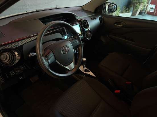 TOYOTA-ETIOS-1.3 X 16V FLEX 4P AUTOMÁTICO TOYOTA-ETIOS-2018