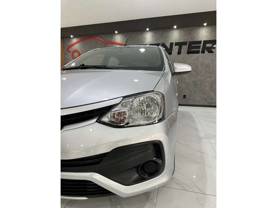 TOYOTA-ETIOS-2017