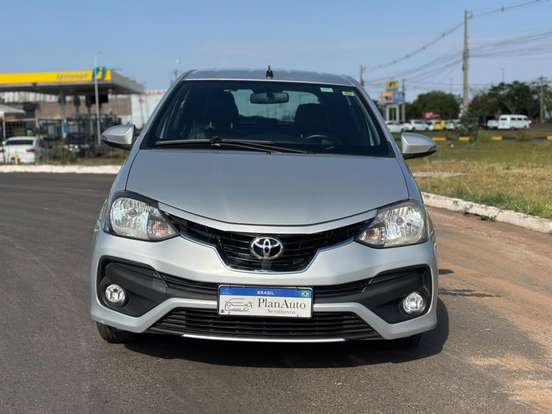 TOYOTA-ETIOS-1.5 PLATINUM SEDAN 16V FLEX 4P AUTOMÁTICO TOYOTA-ETIOS-2018