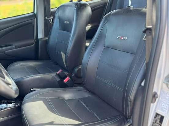 TOYOTA-ETIOS-1.5 PLATINUM SEDAN 16V FLEX 4P AUTOMÁTICO TOYOTA-ETIOS-2018