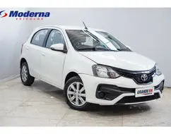TOYOTA ETIOS 1.5 X PLUS 16V FLEX 4P AUTOMÁTICO TOYOTA ETIOS 1.5 X PLUS 16V FLEX 4P AUTOMÁTICO
