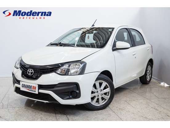 TOYOTA-ETIOS-1.5 X PLUS 16V FLEX 4P AUTOMÁTICO TOYOTA-ETIOS-2018