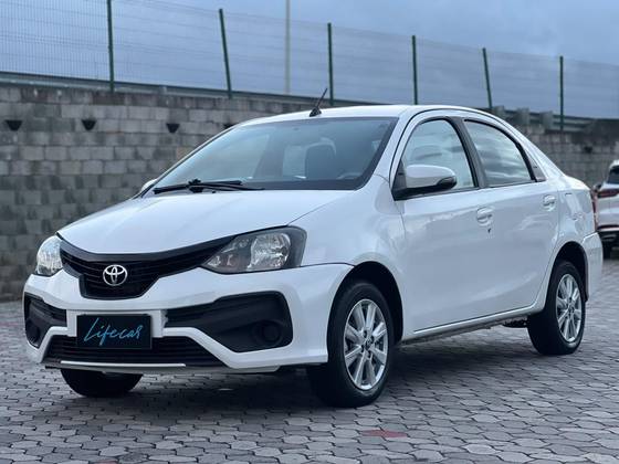 TOYOTA ETIOS 1.5 X SEDAN 16V FLEX 4P AUTOMÁTICO