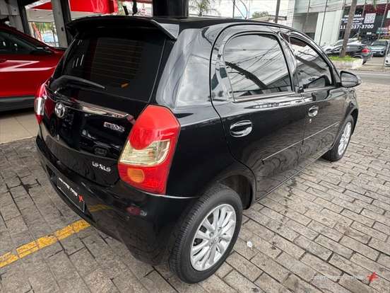 TOYOTA-ETIOS-1.5 XLS 16V FLEX 4P MANUAL TOYOTA-ETIOS-2015