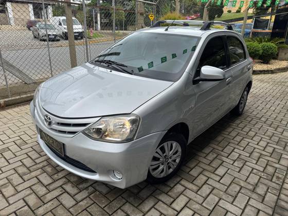 TOYOTA ETIOS 1.5 XS 16V FLEX 4P MANUAL