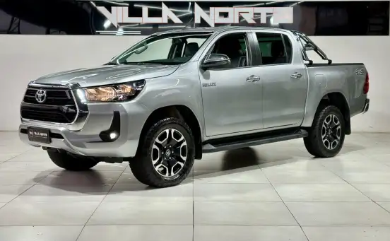 TOYOTA-HILUX-2024