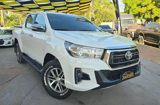 TOYOTA-HILUX-2017