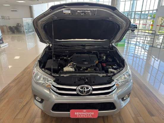 TOYOTA-HILUX-2.7 SRV 4X4 CD 16V FLEX 4P AUTOMÁTICO TOYOTA-HILUX-2018