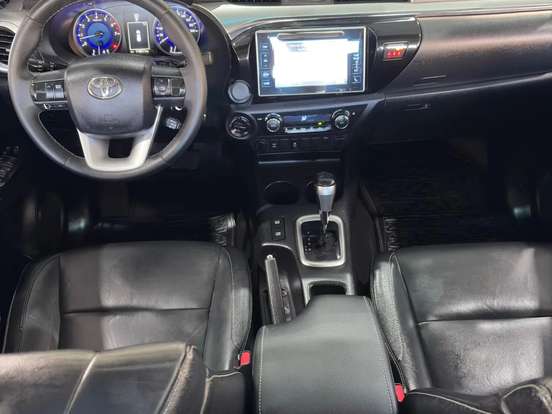 TOYOTA-HILUX-2.7 SRV 4X4 CD 16V FLEX 4P AUTOMÁTICO TOYOTA-HILUX-2017