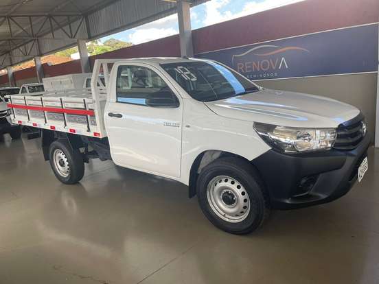 TOYOTA-HILUX-2.8 4X4 CS 16V TURBO DIESEL 2P MANUAL TOYOTA-HILUX-2018