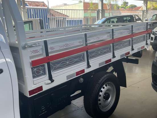 TOYOTA-HILUX-2.8 4X4 CS 16V TURBO DIESEL 2P MANUAL TOYOTA-HILUX-2018