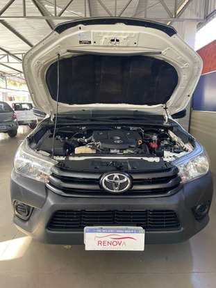 TOYOTA-HILUX-2018