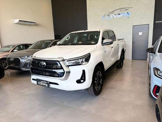 TOYOTA-HILUX-2.8 D-4D TURBO DIESEL CD SRX 4X4 AUTOMÁTICO TOYOTA-HILUX-2020