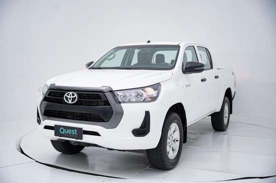 TOYOTA-HILUX-2024