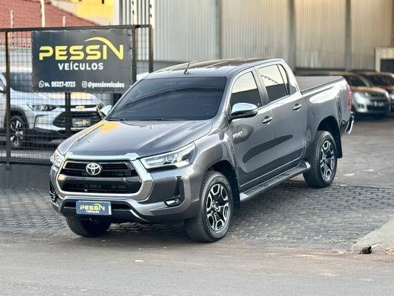 TOYOTA HILUX 2.8 SRV 4X4 CD 16V DIESEL 4P AUTOMÁTICO