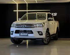 TOYOTA HILUX 2.8 SRV 4X4 CD 16V DIESEL 4P AUTOMÁTICO TOYOTA HILUX 2.8 SRV 4X4 CD 16V DIESEL 4P AUTOMÁTICO
