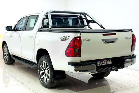TOYOTA-HILUX-2.8 SRV 4X4 CD 16V DIESEL 4P AUTOMÁTICO TOYOTA-HILUX-2018
