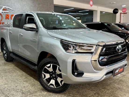 TOYOTA-HILUX-2.8 SRX 4X4 CD 16V DIESEL 4P AUTOMÁTICO TOYOTA-HILUX-2018