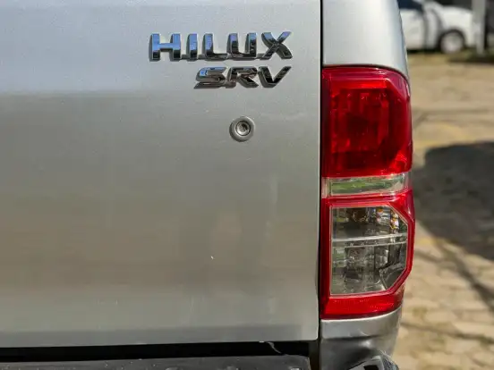 TOYOTA-HILUX-3.0 SRV 4X4 CD 16V TURBO INTERCOOLER DIESEL 4P MANUAL TOYOTA-HILUX-2015