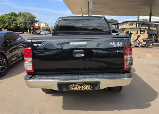 TOYOTA-HILUX-3.0 SRV TOP 4X4 CD 16V TURBO INTERCOOLER DIESEL 4P AUTOMÁTICO TOYOTA-HILUX-2015