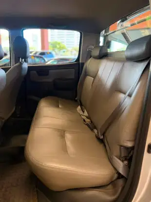 TOYOTA-HILUX-2014