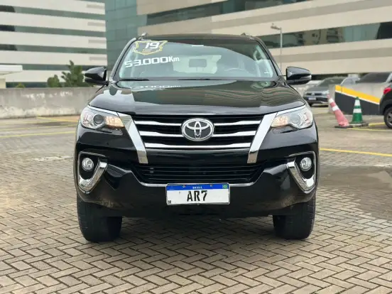 TOYOTA-HILUX SW4-2019