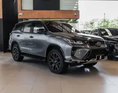 TOYOTA HILUX SW4 2.7 SRV 7 LUGARES 4X2 16V FLEX 4P AUTOMÁTICO TOYOTA HILUX SW4 2.7 SRV 7 LUGARES 4X2 16V FLEX 4P AUTOMÁTICO