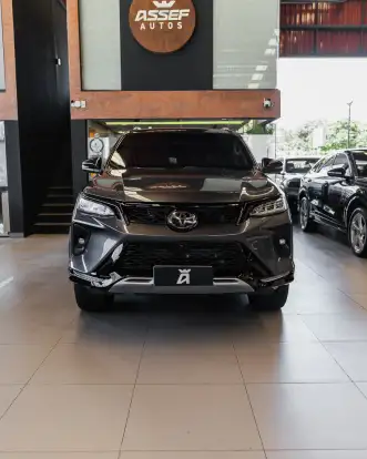 TOYOTA-HILUX SW4-2018