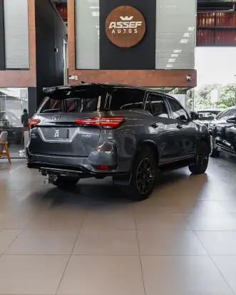 TOYOTA-HILUX SW4-2018