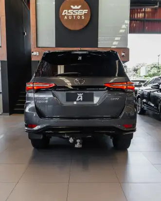 TOYOTA-HILUX SW4-2018