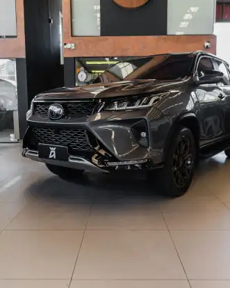 TOYOTA-HILUX SW4-2018