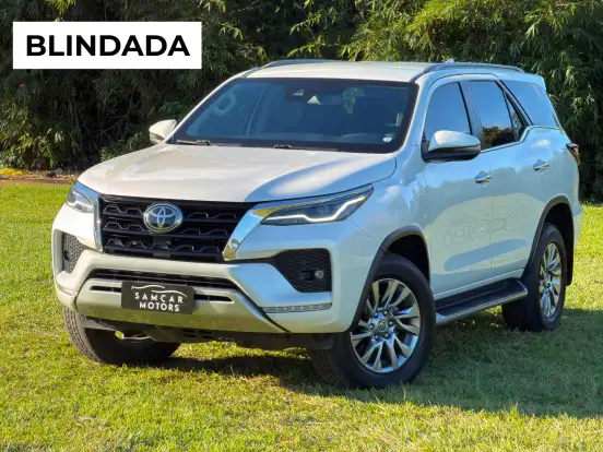 TOYOTA-HILUX SW4-2021
