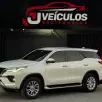 TOYOTA HILUX SW4 2.8 D-4D TURBO DIESEL SRX 7L 4X4 AUTOMÁTICO TOYOTA HILUX SW4 2.8 D-4D TURBO DIESEL SRX 7L 4X4 AUTOMÁTICO