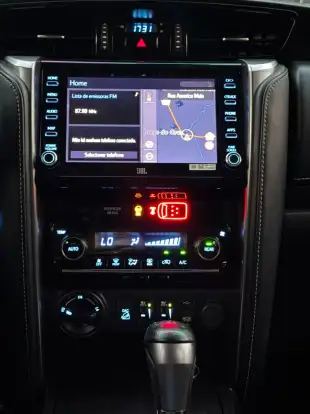 TOYOTA-HILUX SW4-2021