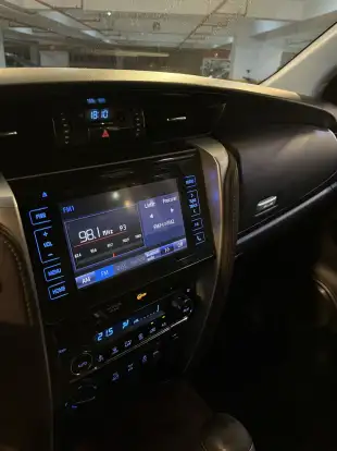 TOYOTA-HILUX SW4-2016