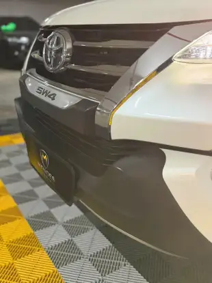 TOYOTA-HILUX SW4-2018