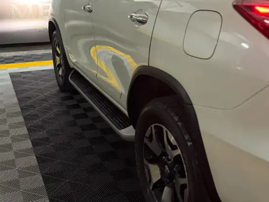 TOYOTA-HILUX SW4-2.8 SRX DIAMOND 4X4 7 LUGARES 16V TURBO INTERCOOLER DIESEL 4P AUTOMÁTICO TOYOTA-HILUX SW4-2018