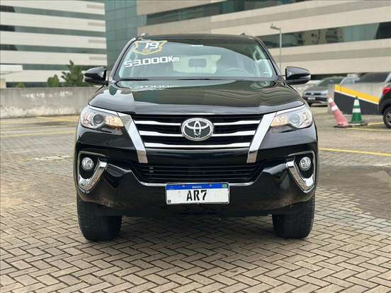 TOYOTA-HILUX SW4-2019